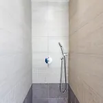 Modern 2 Bedroom With Park View - Talenti Roma